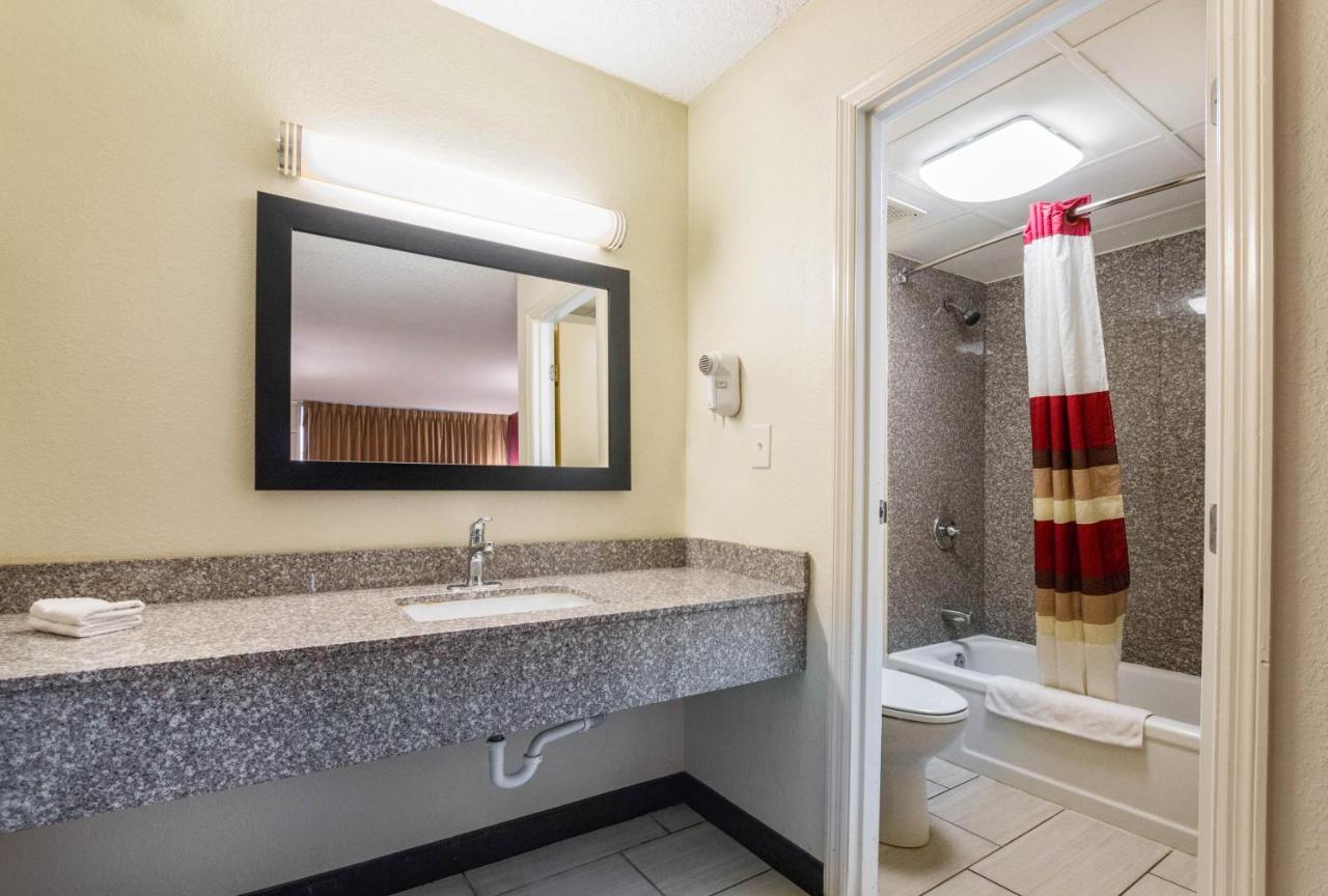 Red Roof Inn Cincinnati Airport–Florence/ Erlanger Buitenkant foto