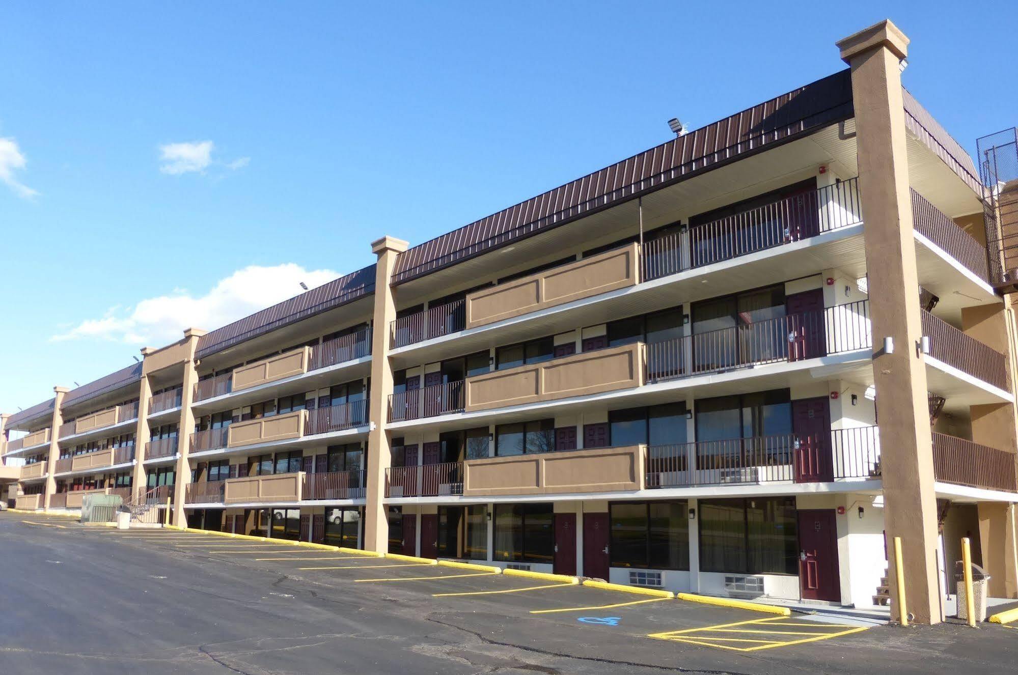 Red Roof Inn Cincinnati Airport–Florence/ Erlanger Buitenkant foto